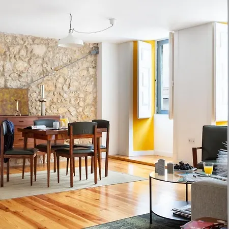 Plum Guide - Rainbow Connection Apartment